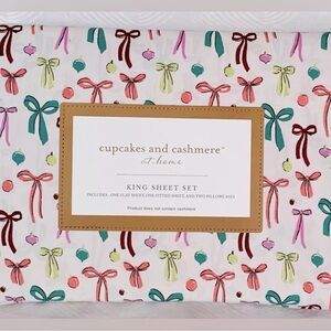 VIRAL HTF Cupcakes and Cashmere Christmas Holiday Colorful Bows Sheet Set - King